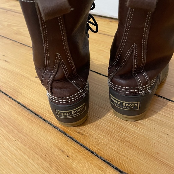 LL Bean Duck Boots - Picture 2 of 3